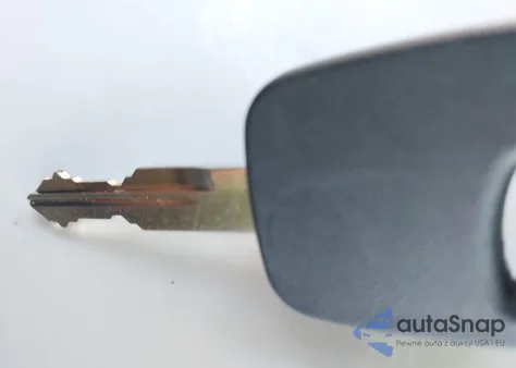 2003 Ford F-150 Lariat/Xlt from USA, damaged, VIN 1FTRW08L93KA53759